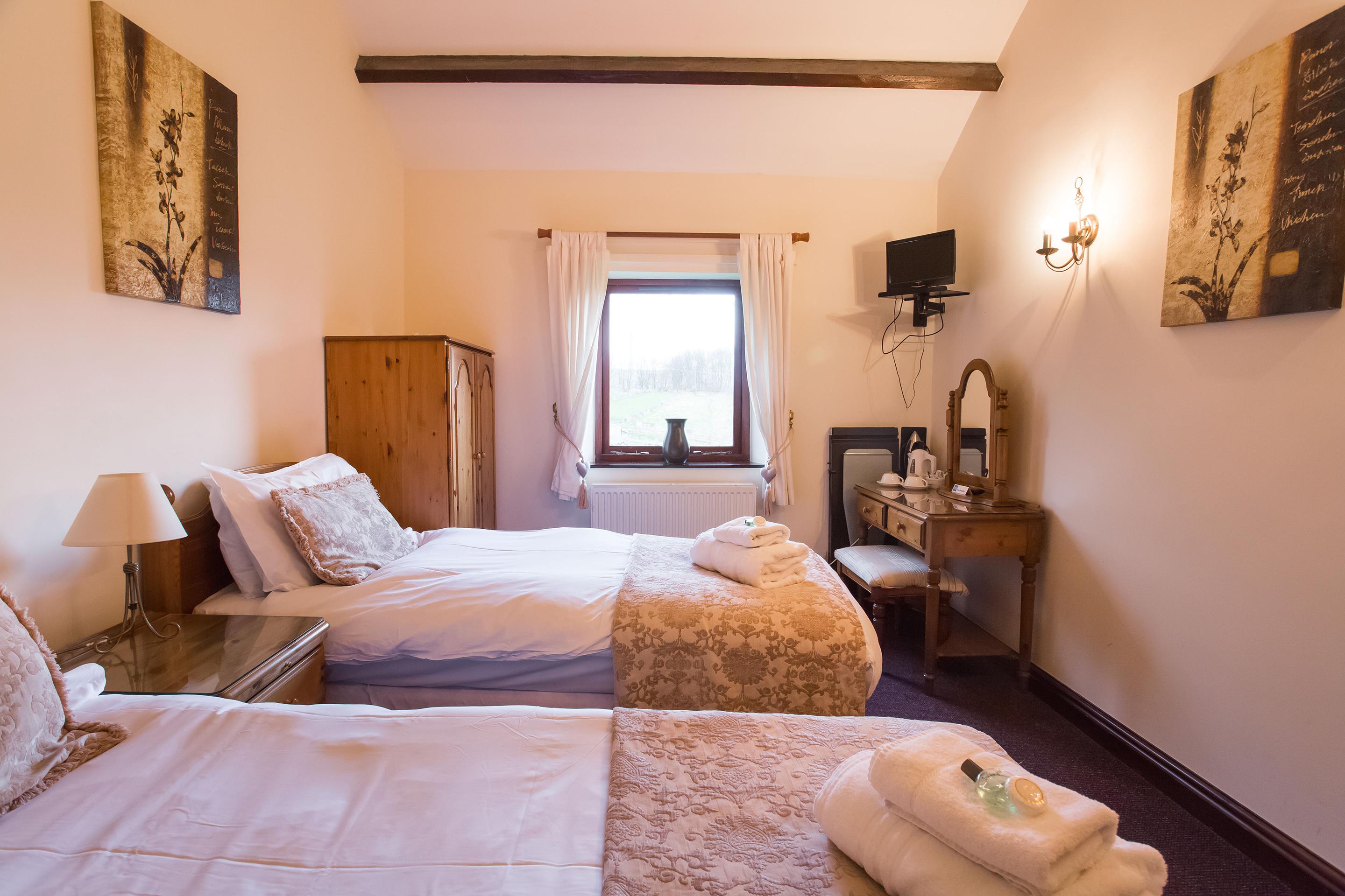 Oyo Ye Olde Bowling Green Inn (Adults Only) Bradwell  Екстериор снимка