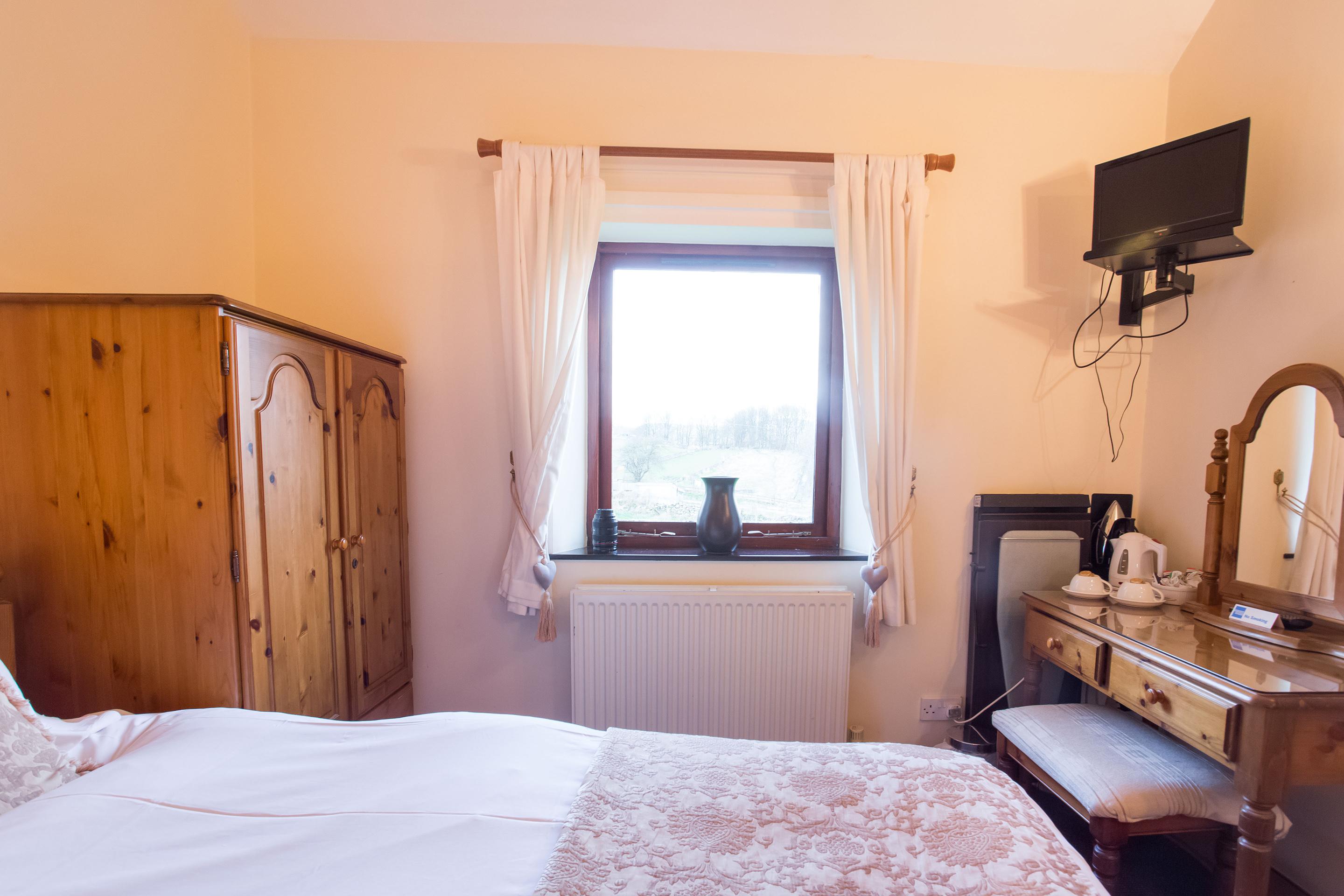 Oyo Ye Olde Bowling Green Inn (Adults Only) Bradwell  Екстериор снимка